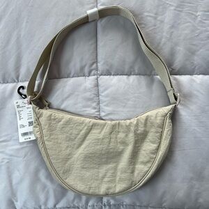 Uniqlo Round Mini Shoulder Bag